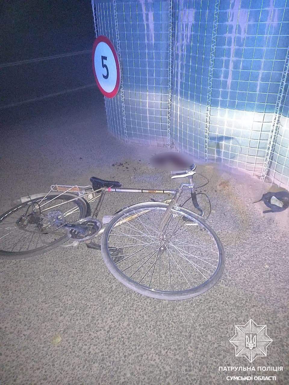 У Сумах велосипедист травмувався внаслідок наїзду на габіон